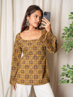 Tarini Deep Back Sleeved Kurti