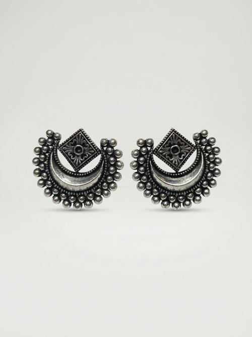 Chaand Earrings