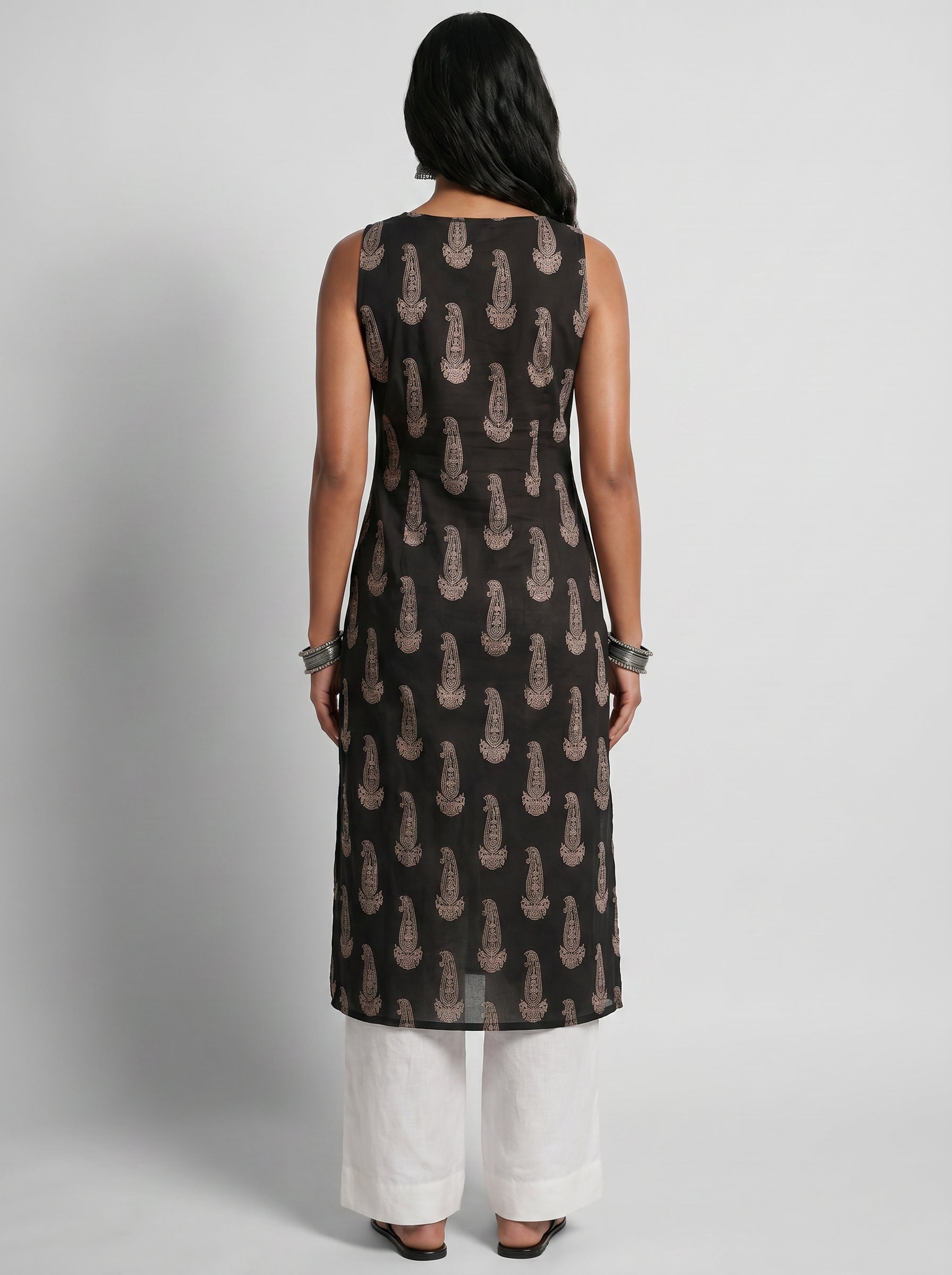 Arzoo V Neck V-Neck Kurti Top