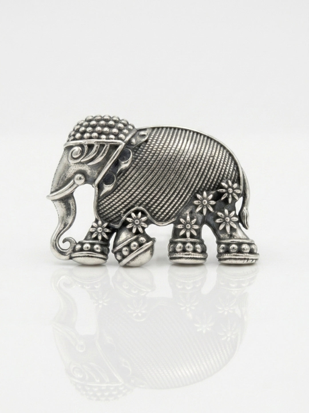 Kunj Ring