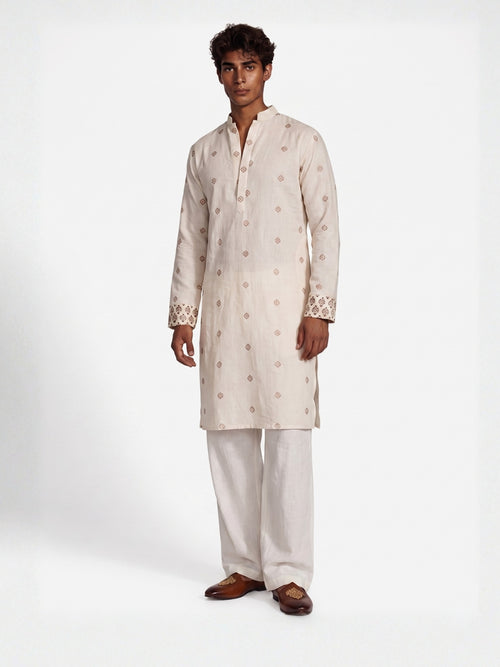Nek Inverted Sleeves Long Structured Kurti Top