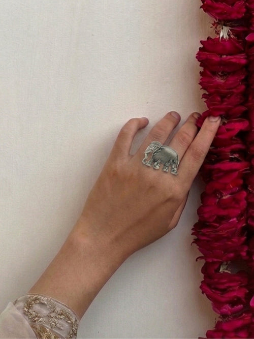 Kunj Ring