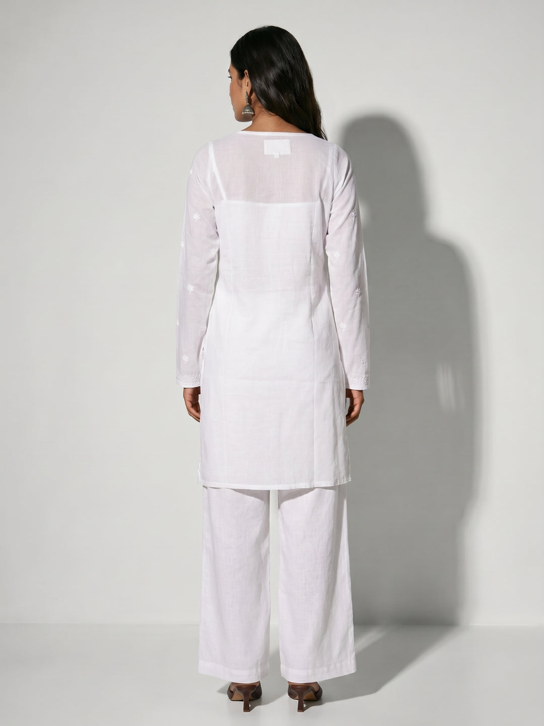 Arka Mul Chikankari Kurti