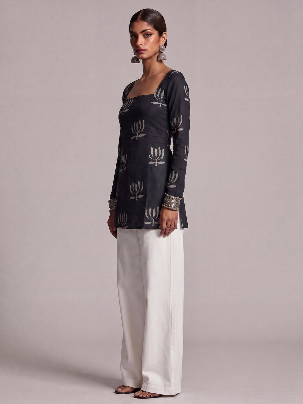 Heer Sleeved Corset Kurti Top
