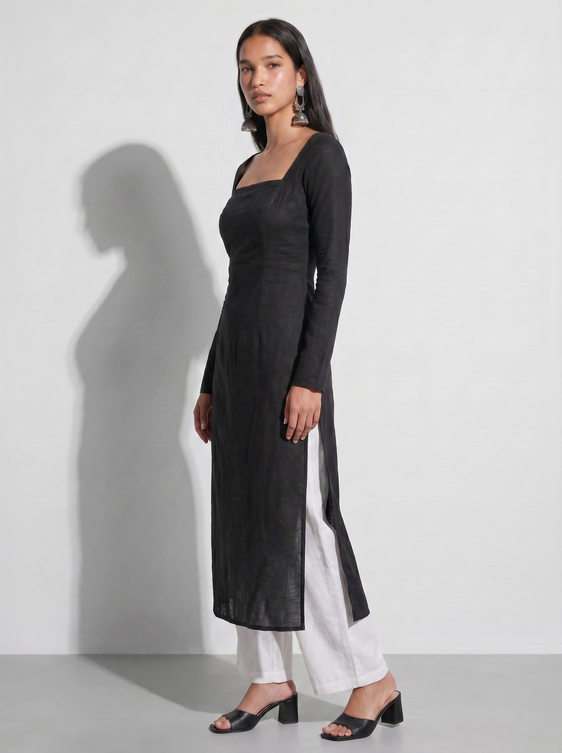 Baani Sleeved Corset Long Kurti