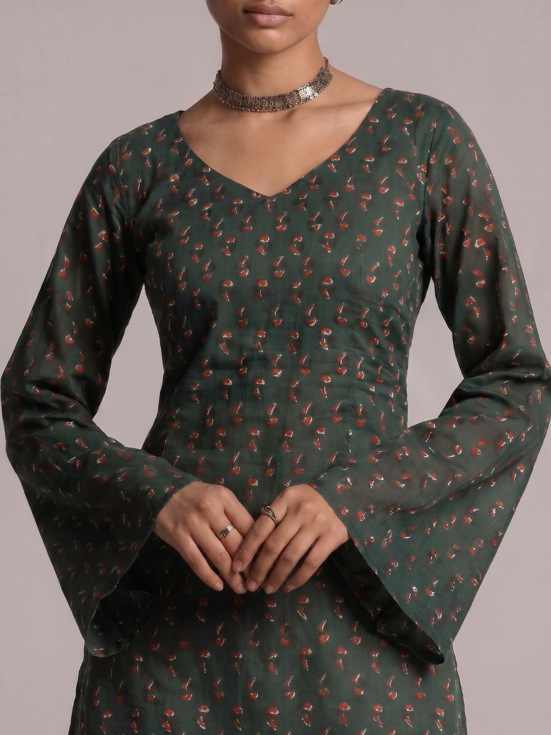 Hoor Backless Sleeved Corset Kurti Top