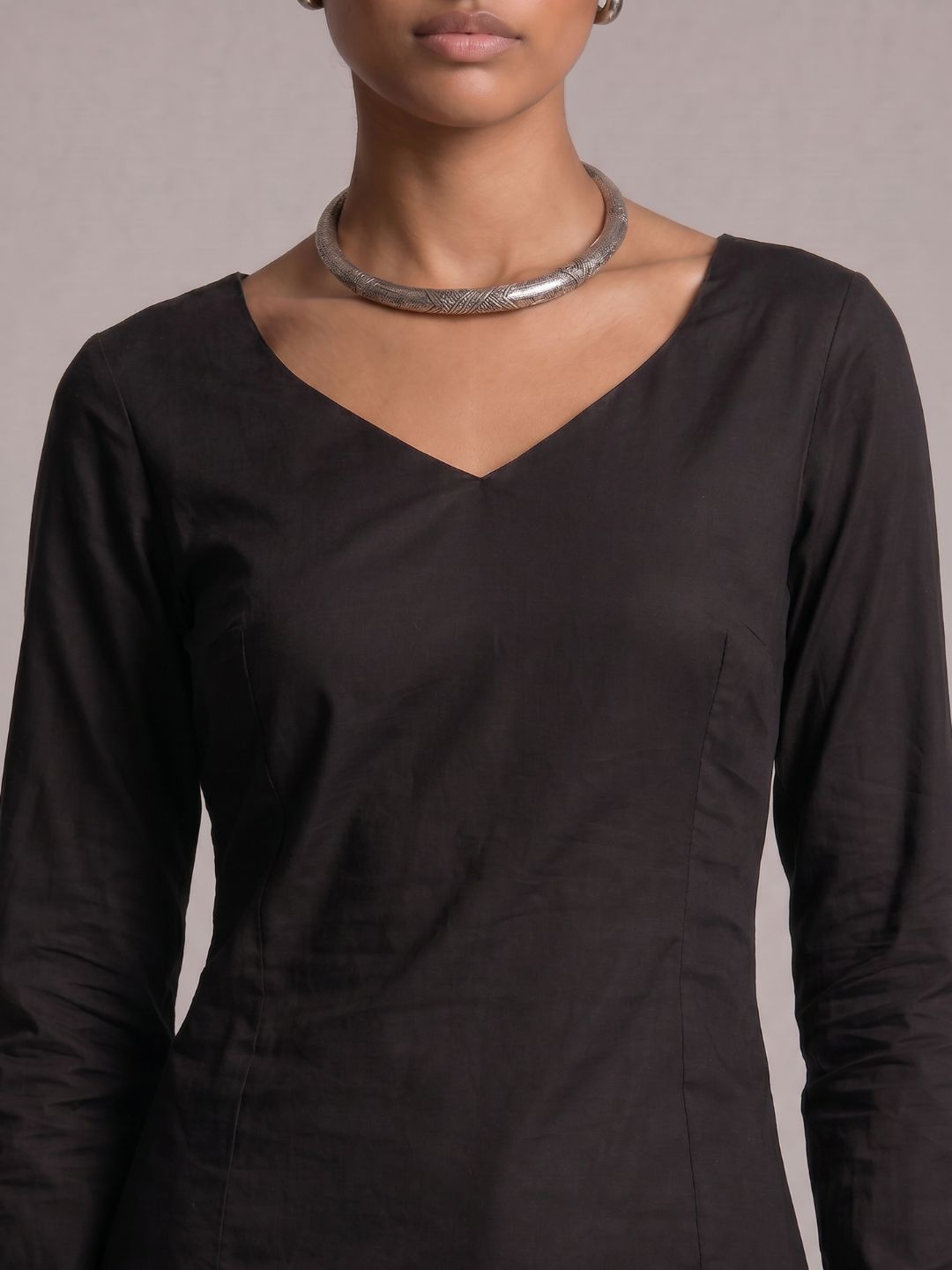 Hunar Sleeved Structured Kurti Top