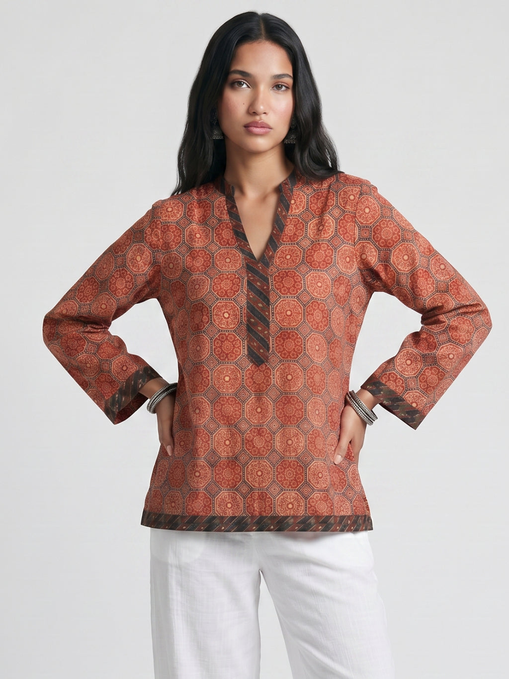 Vaari Sleeved Structured Kurti Top