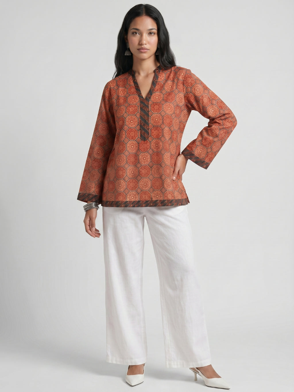 Vaari Sleeved Structured Kurti Top