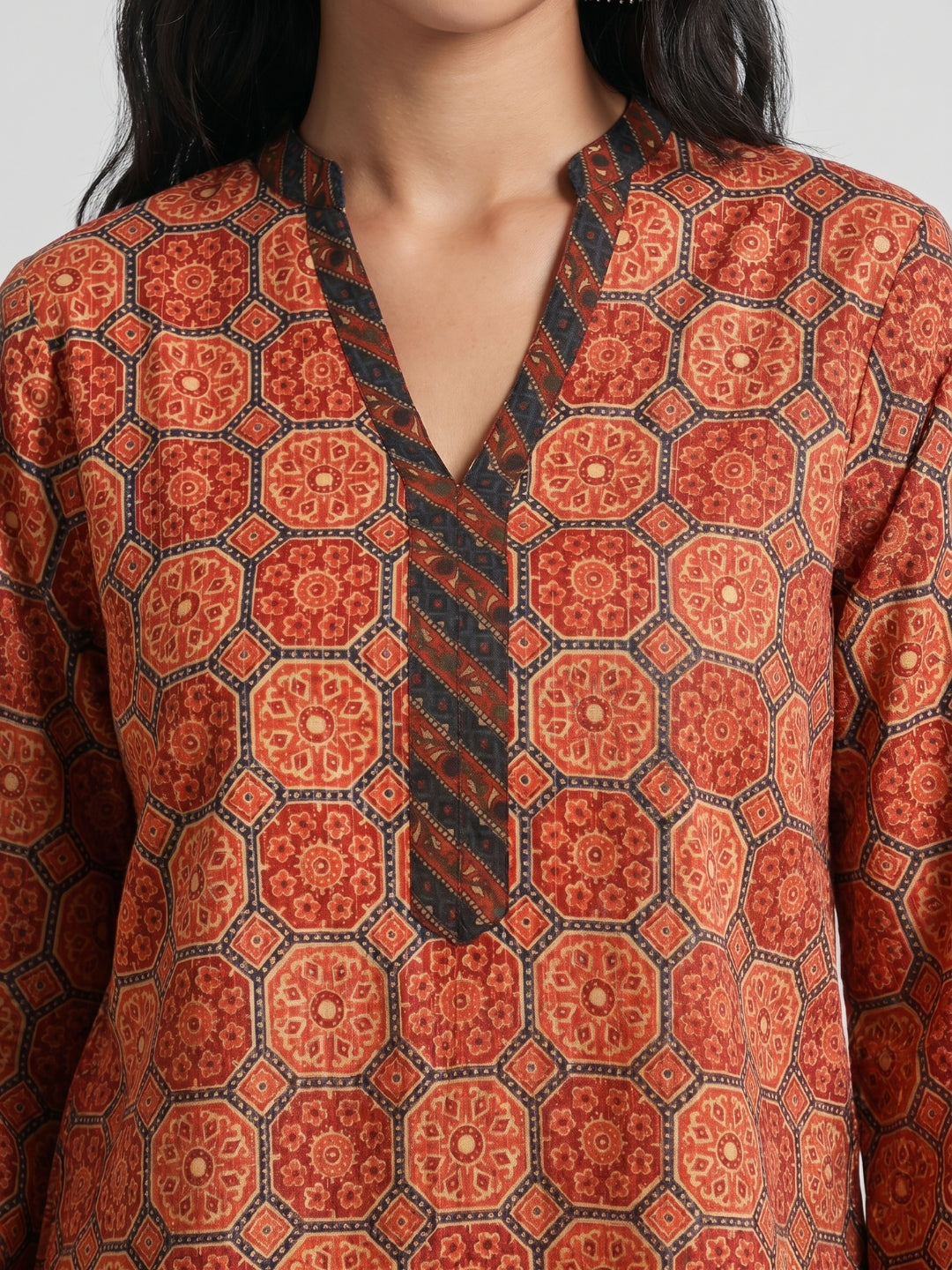 Vaari Sleeved Structured Kurti Top