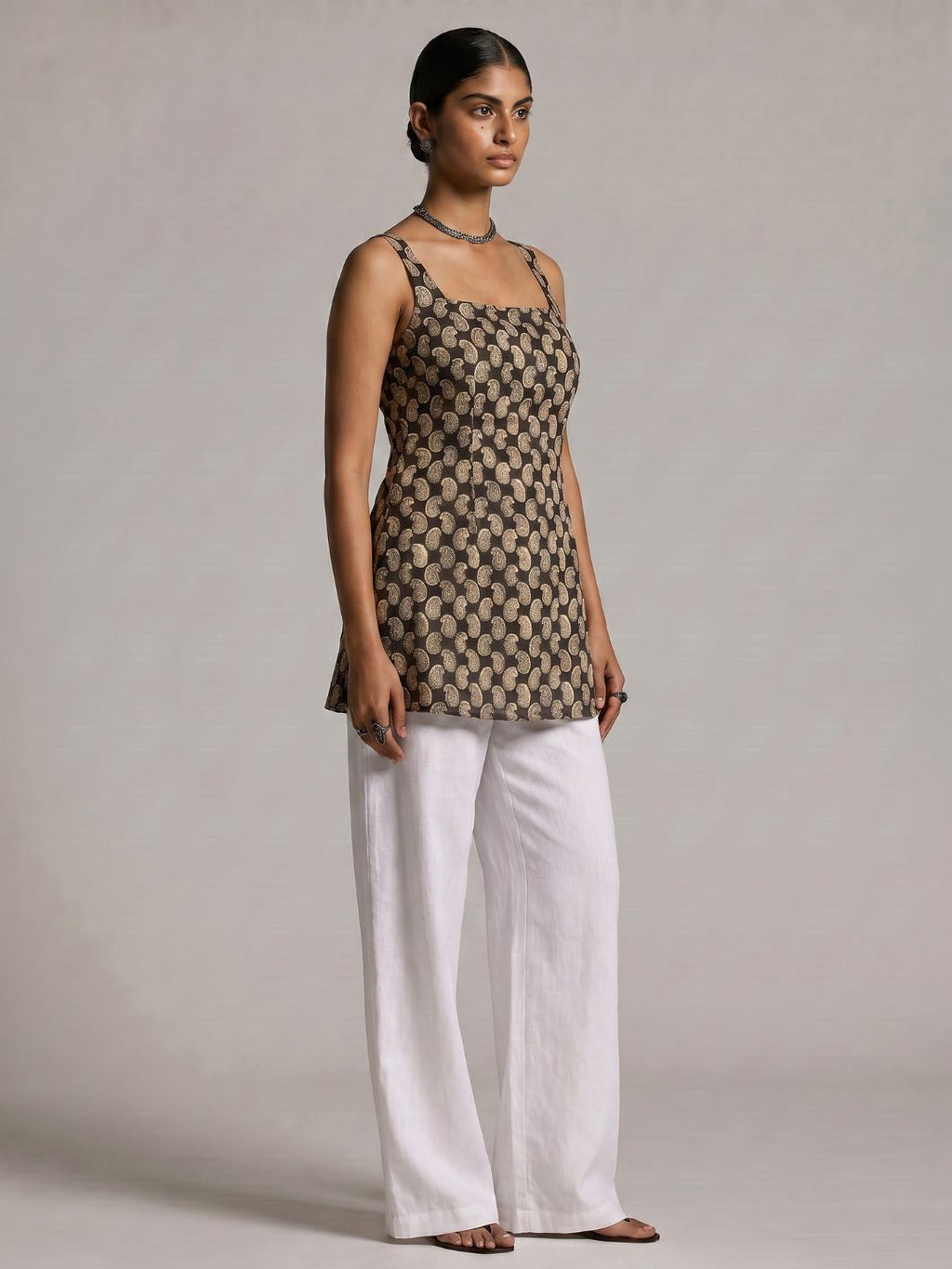 Koyal Open-Back Kurti Top
