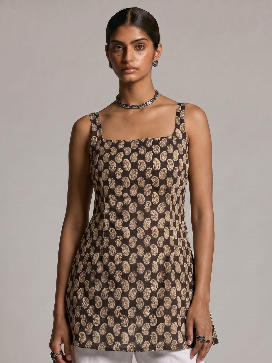 Koyal Open-Back Kurti Top