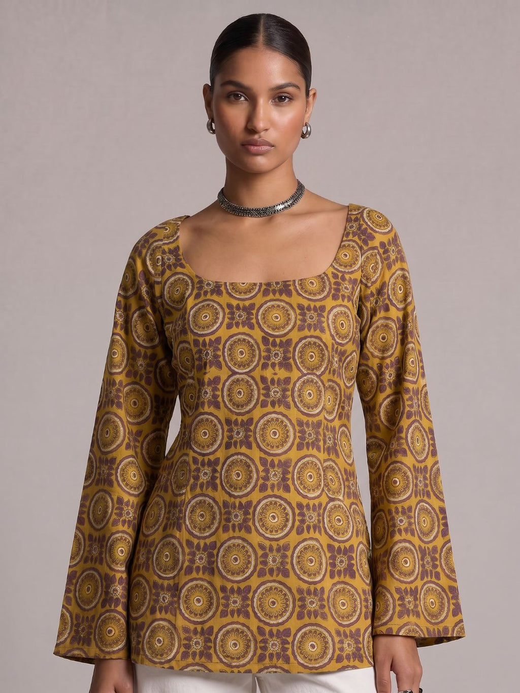 Tarini Sleeved Open-Back Kurti Top