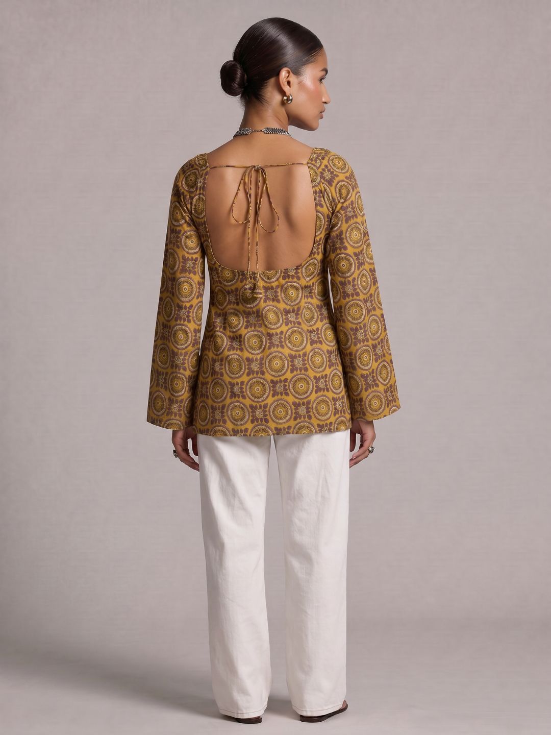 Tarini Sleeved Open-Back Kurti Top