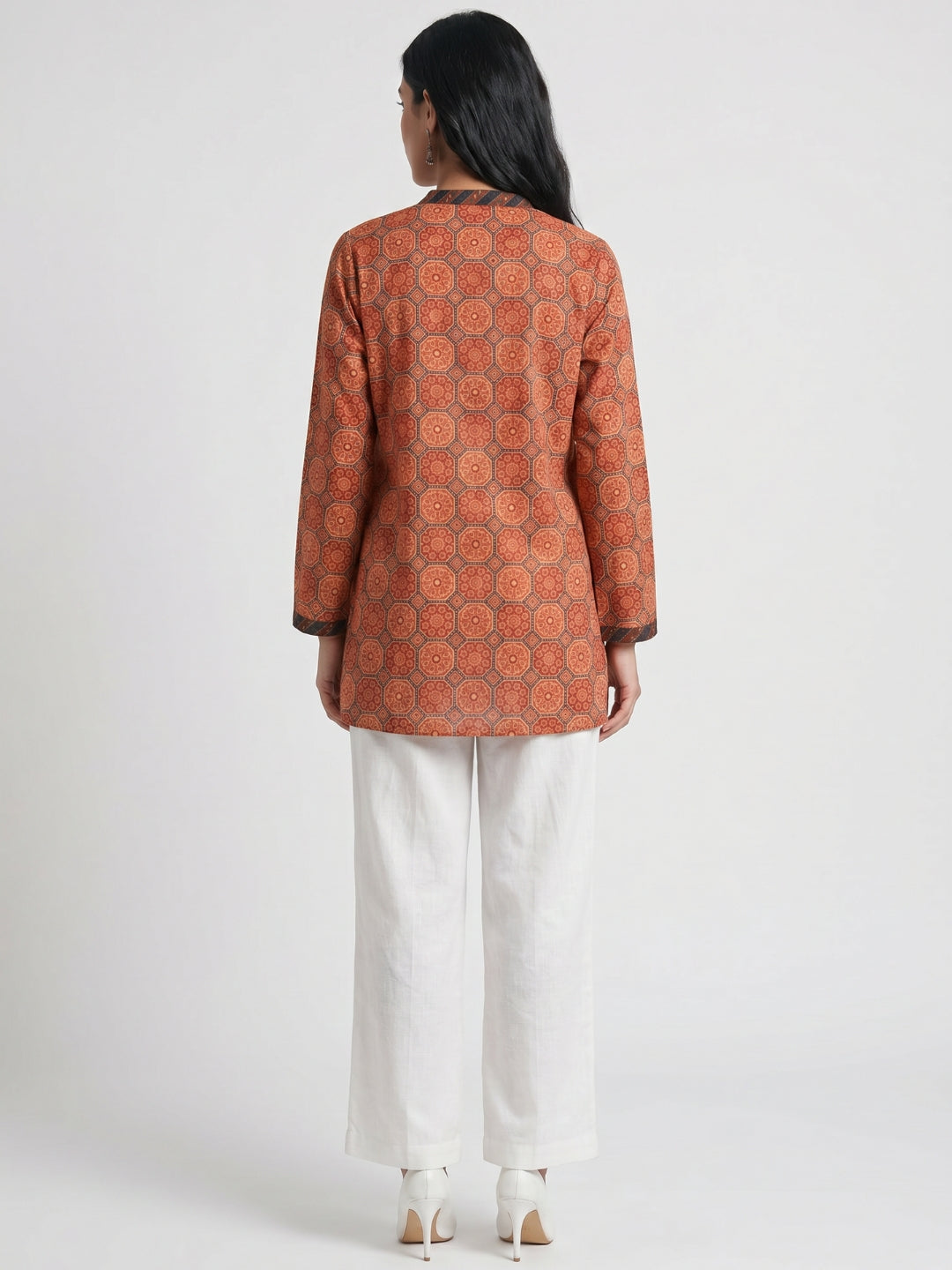 Vaari Sleeved Structured Kurti Top