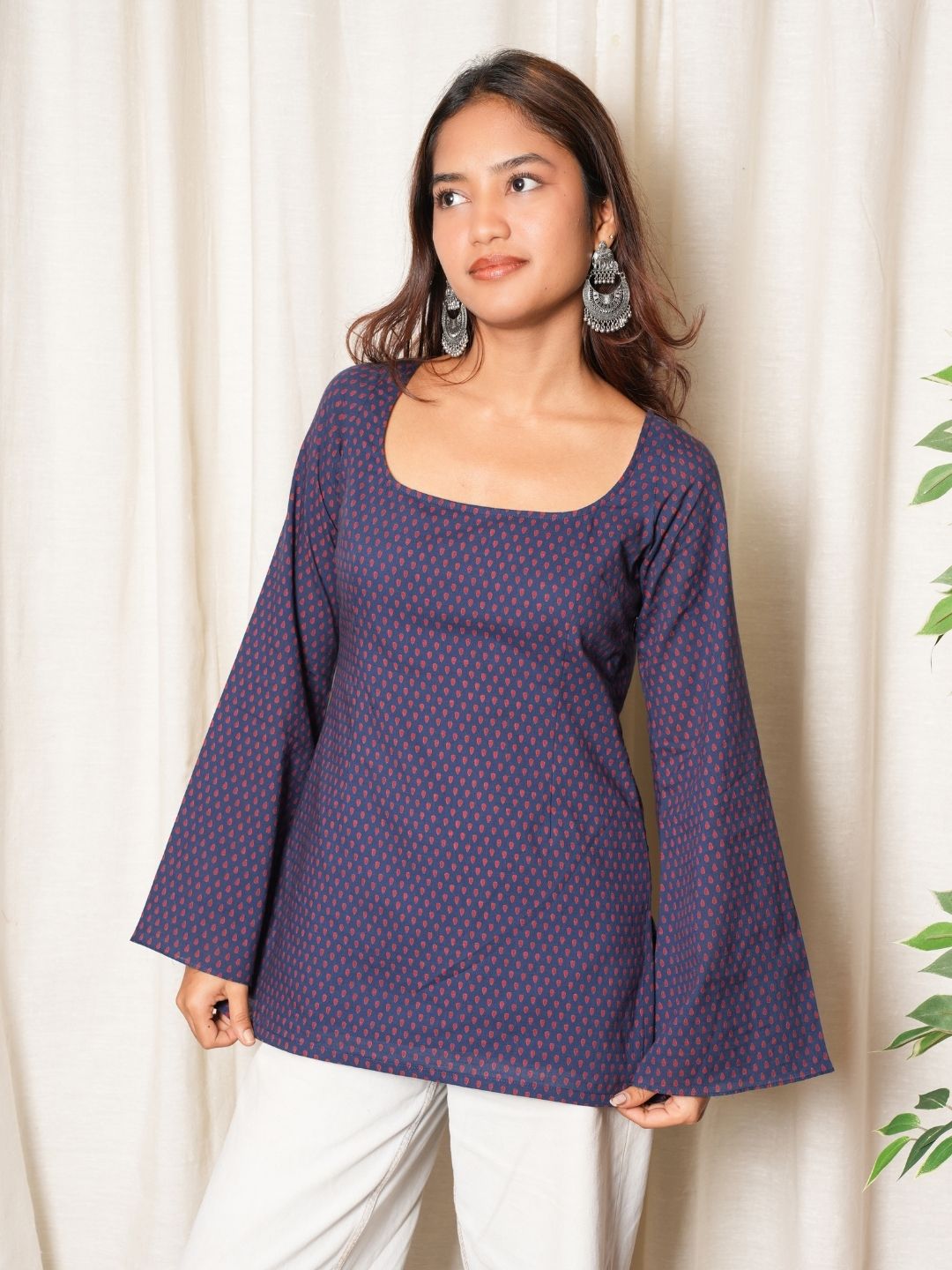 Karima Deep Back Sleeved Kurti