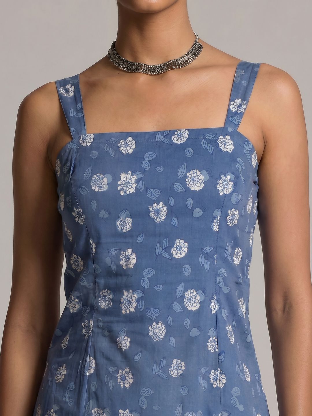 Khushi Wide Shoulder Strap Structured Kurti Top