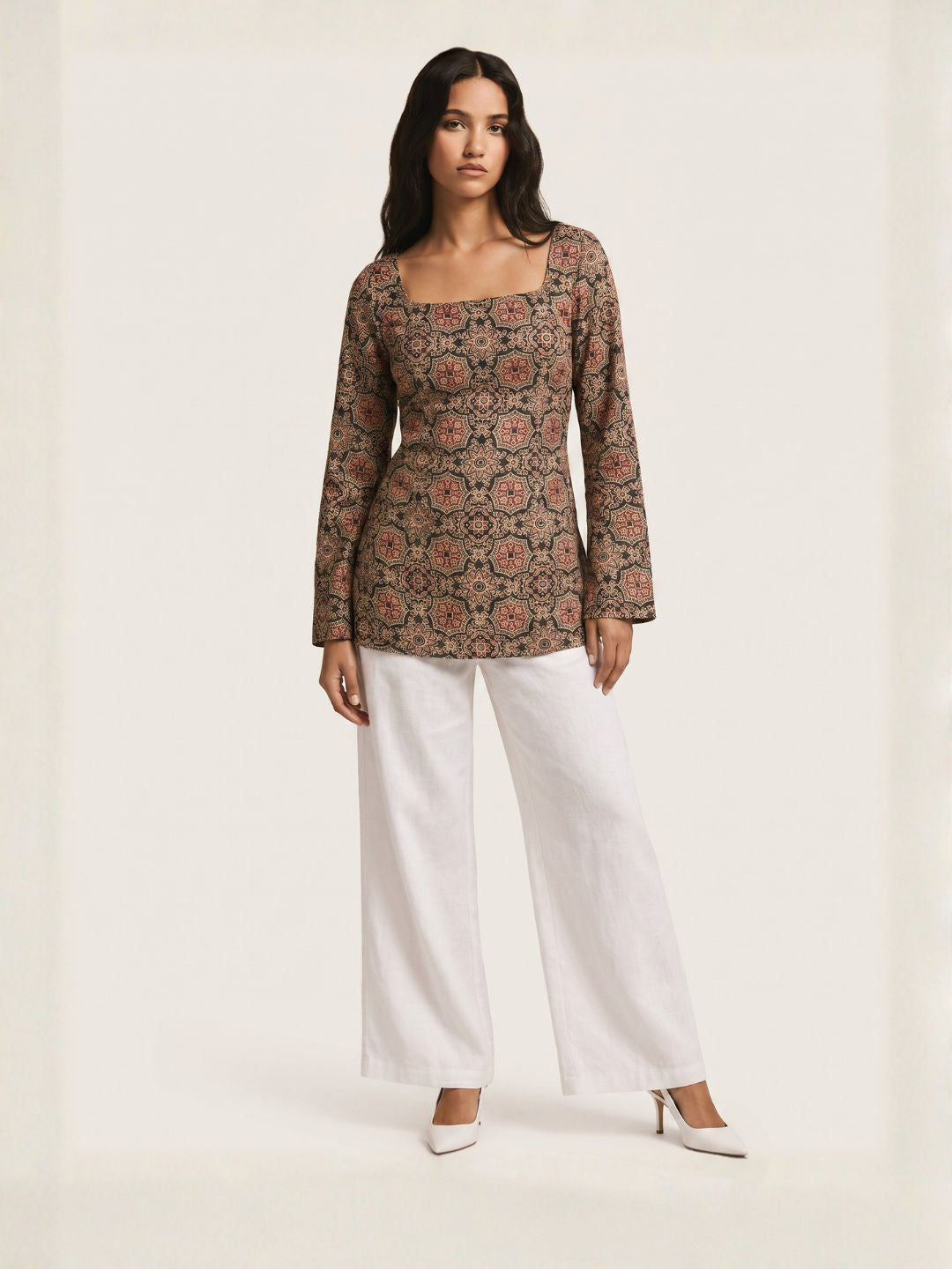 ZARI SLEEVED DEEP BACK KURTI
