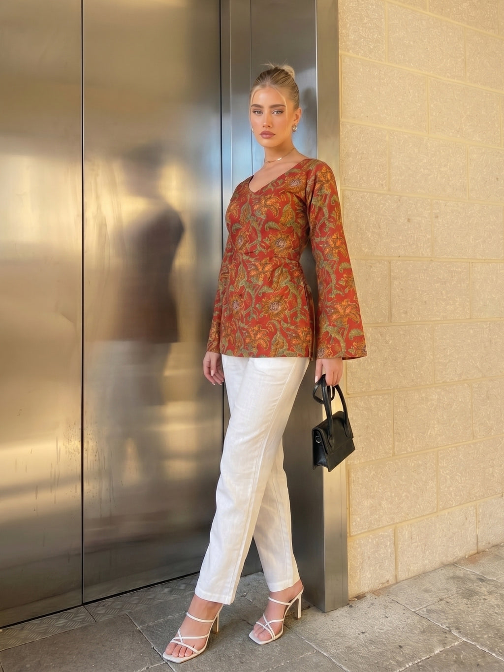 Kareen Backless Sleeved Corset Kurti Top