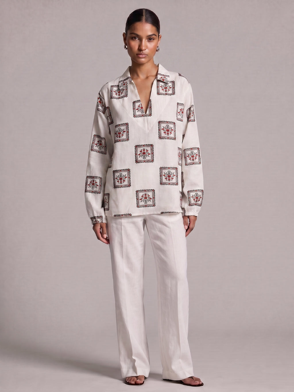 Omira Sleeved Structured Top