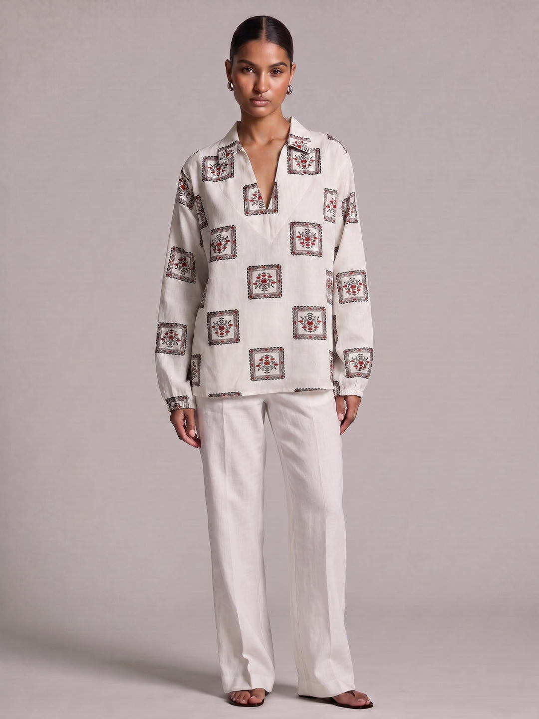 Omira Sleeved Structured Top