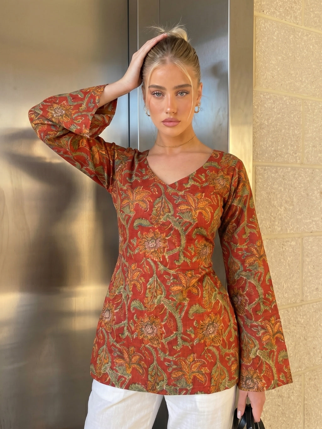 Kareen Backless Sleeved Corset Kurti Top