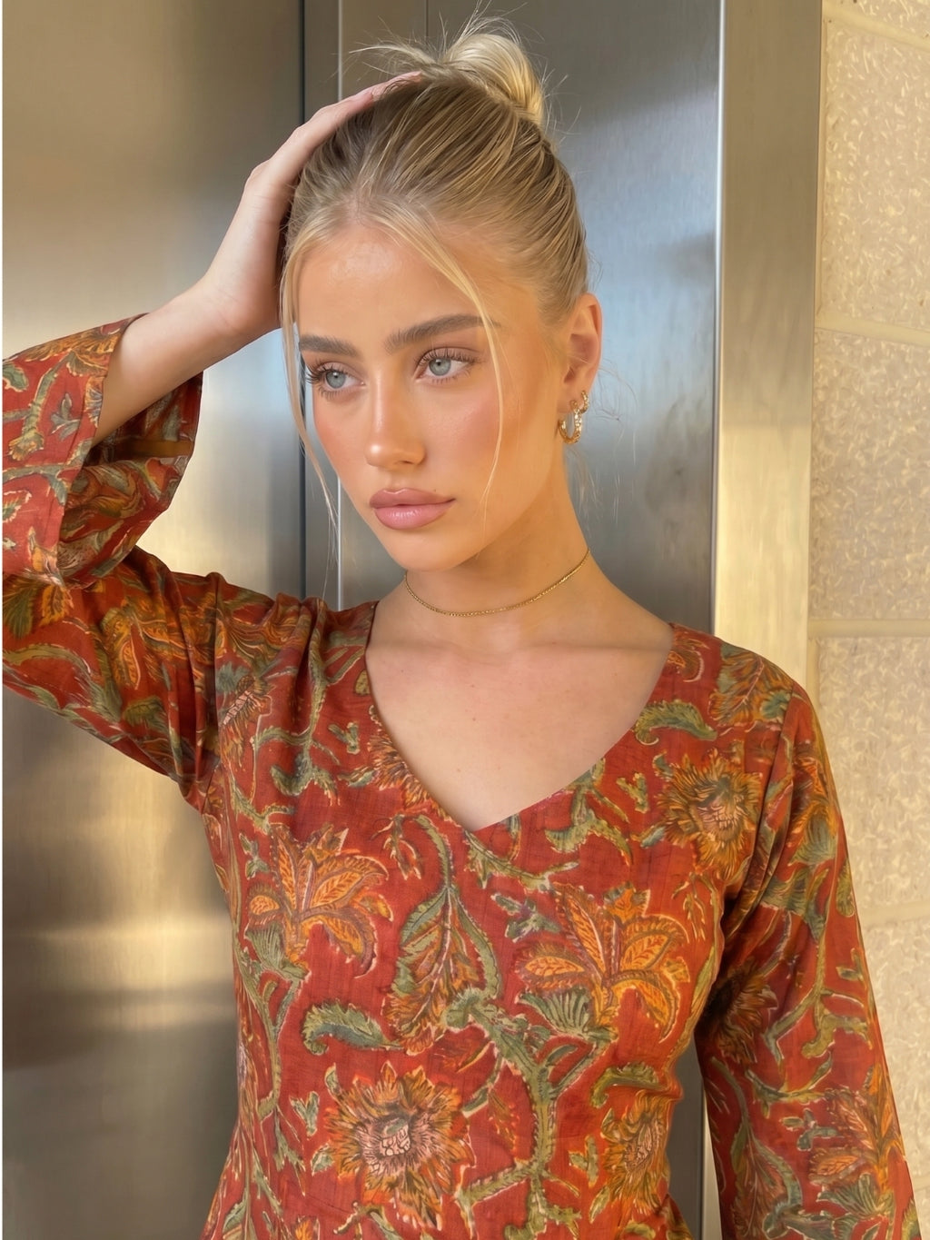 Kareen Backless Sleeved Corset Kurti Top