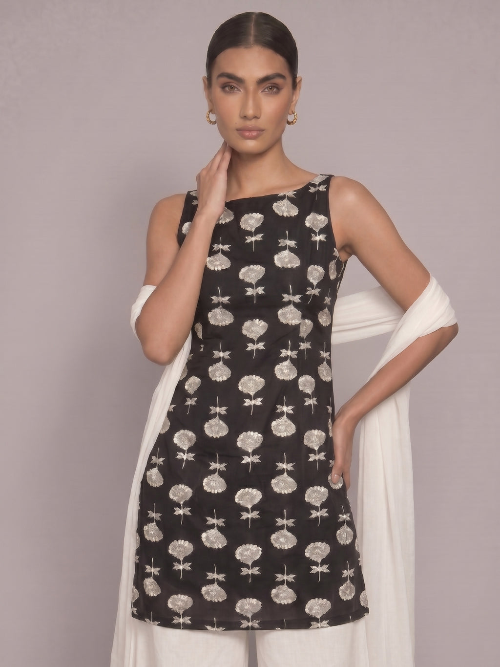 Saroj Farsi