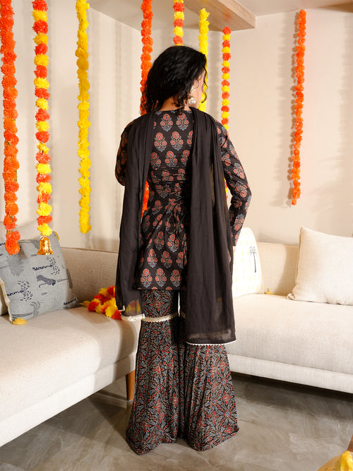 Saaz Sleeved Corset & Sharara Set