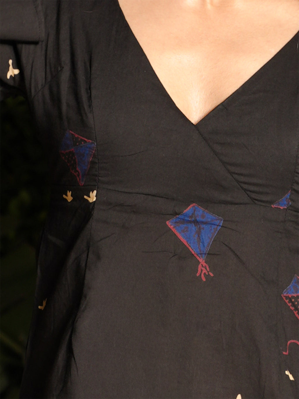 Arna Bell Sleeved Structured Top