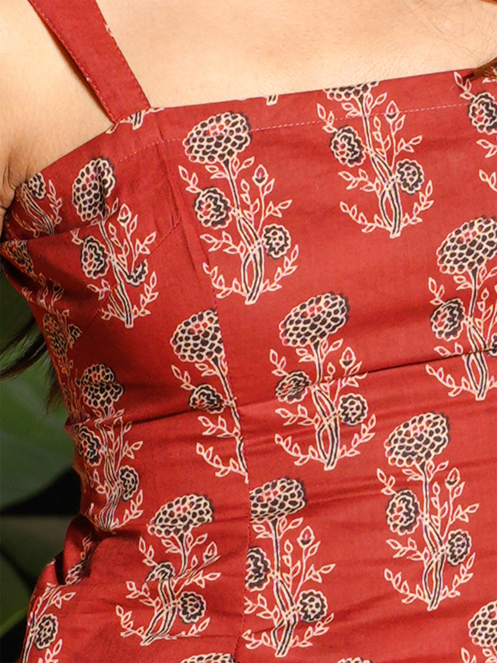 Priya Wide Shoulder Strap Structured Kurti Top