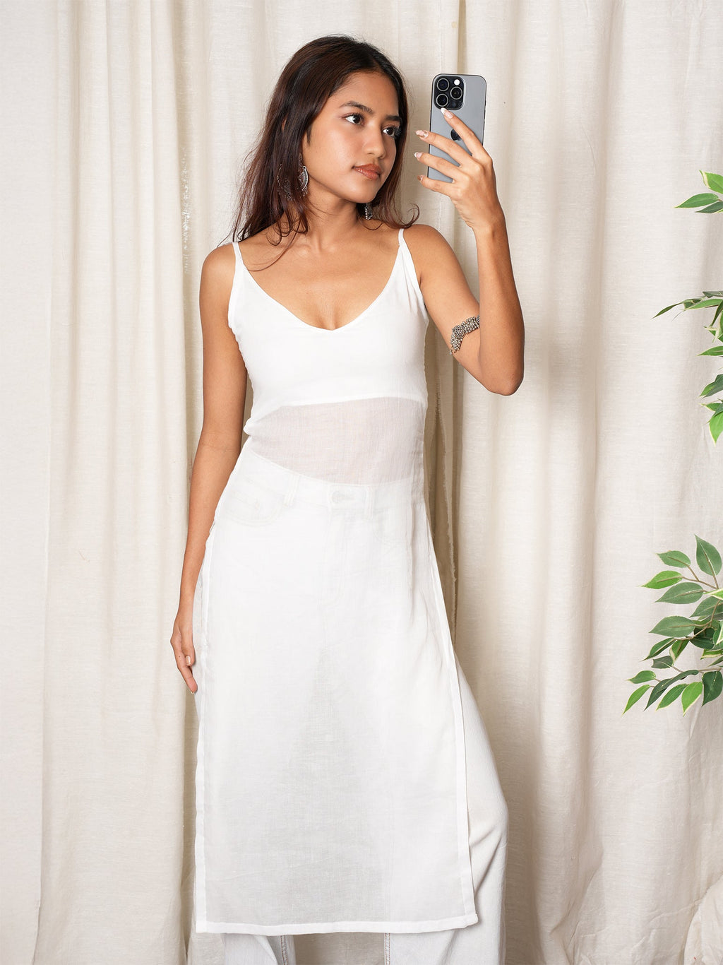 Apoorva Sheer Mul kurti