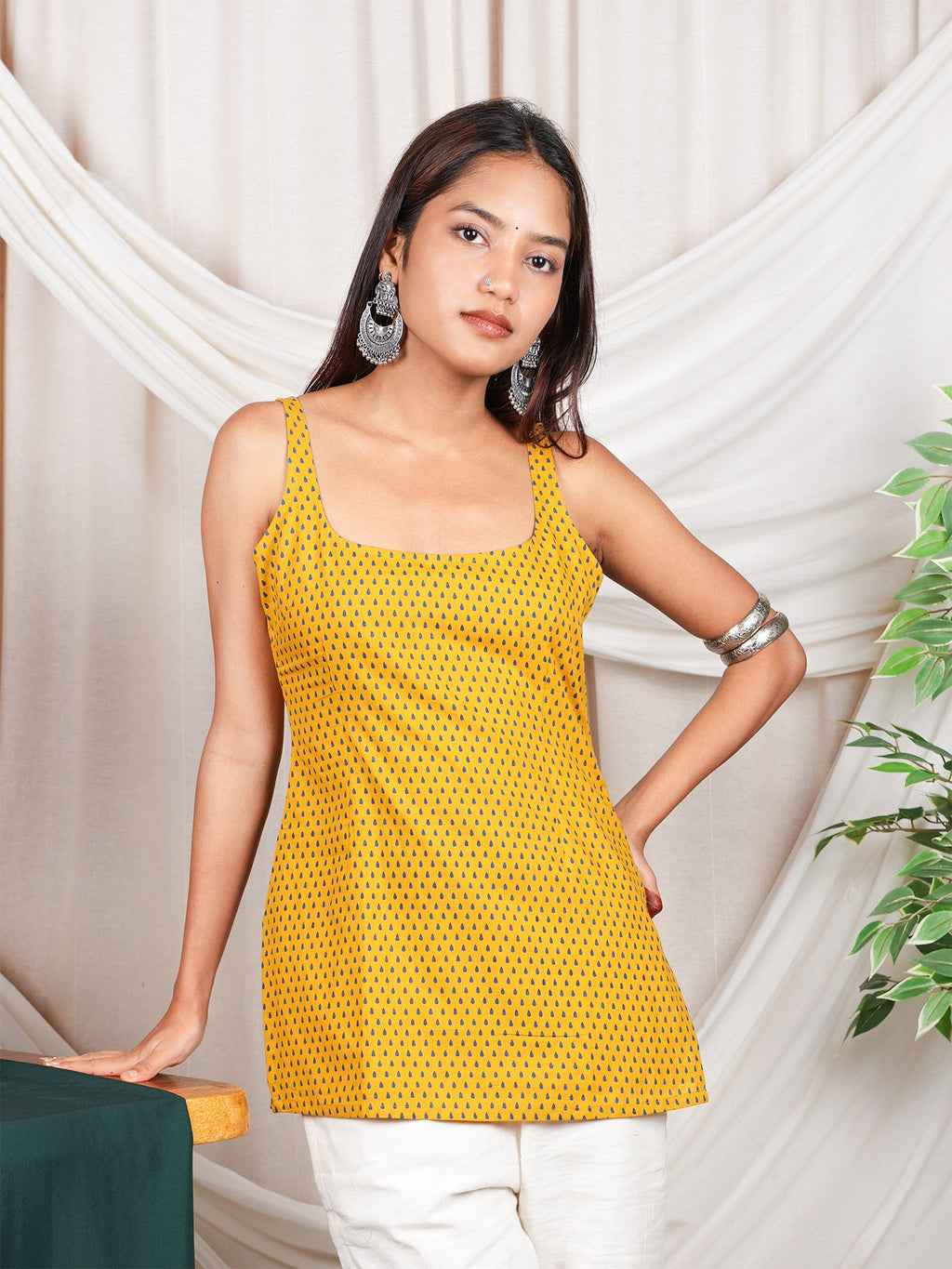 Vani Open-Back Kurti Top