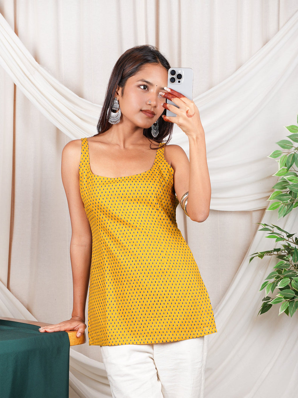 Vani Open-Back Kurti Top