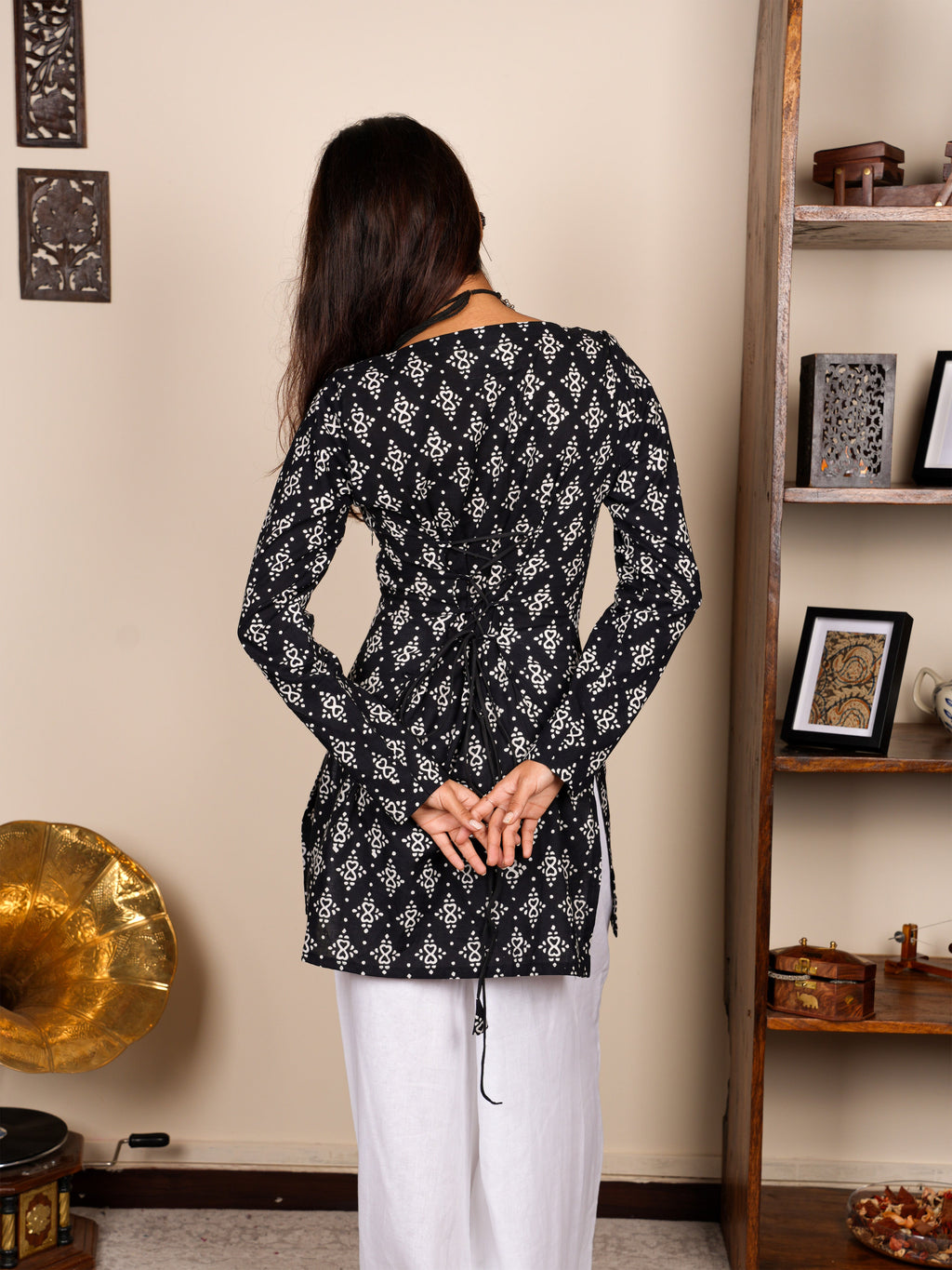 Anvi Sleeved Corset Kurti Top