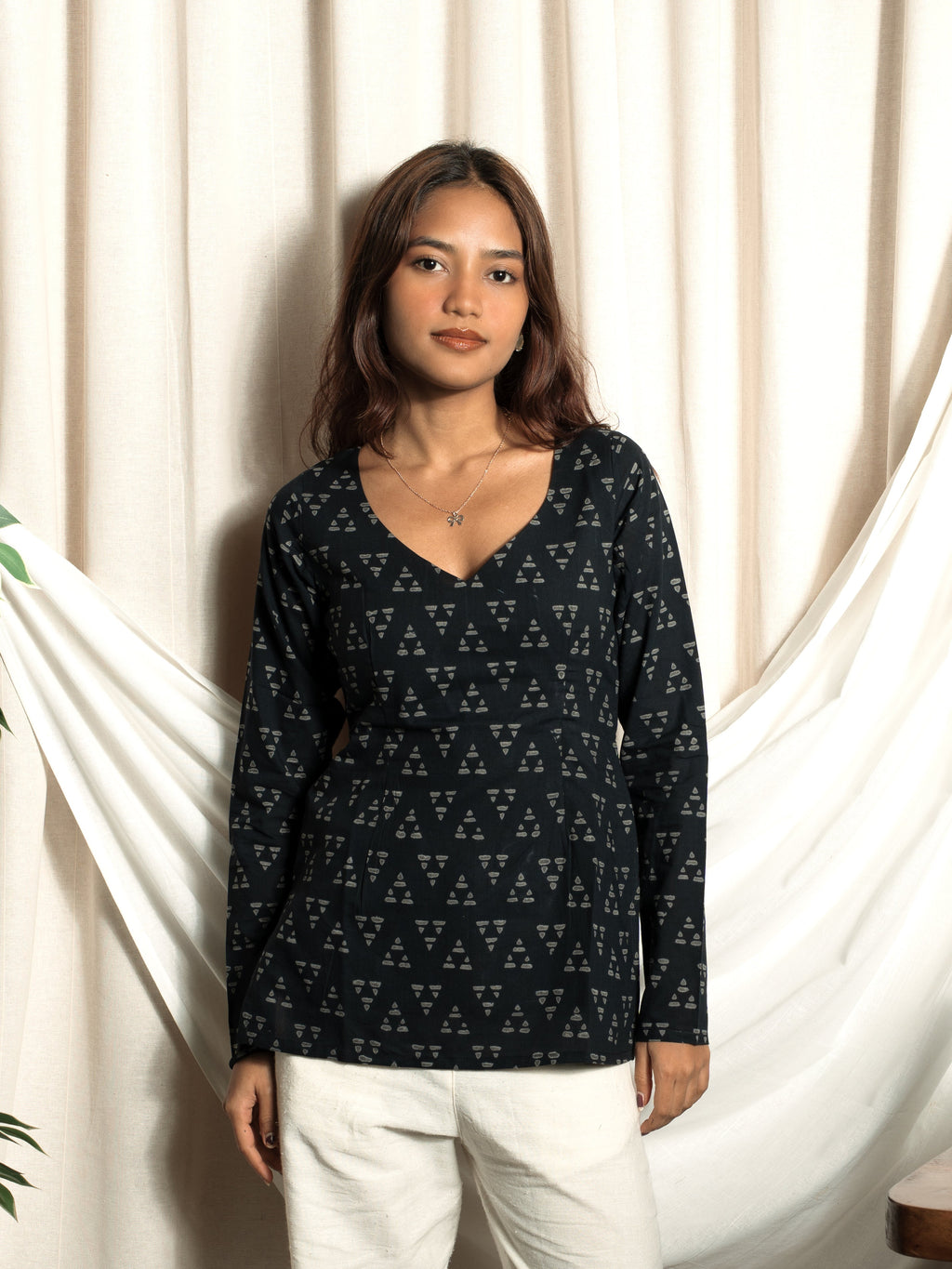 Nazmin Full Sleeved Structured Kurti Top
