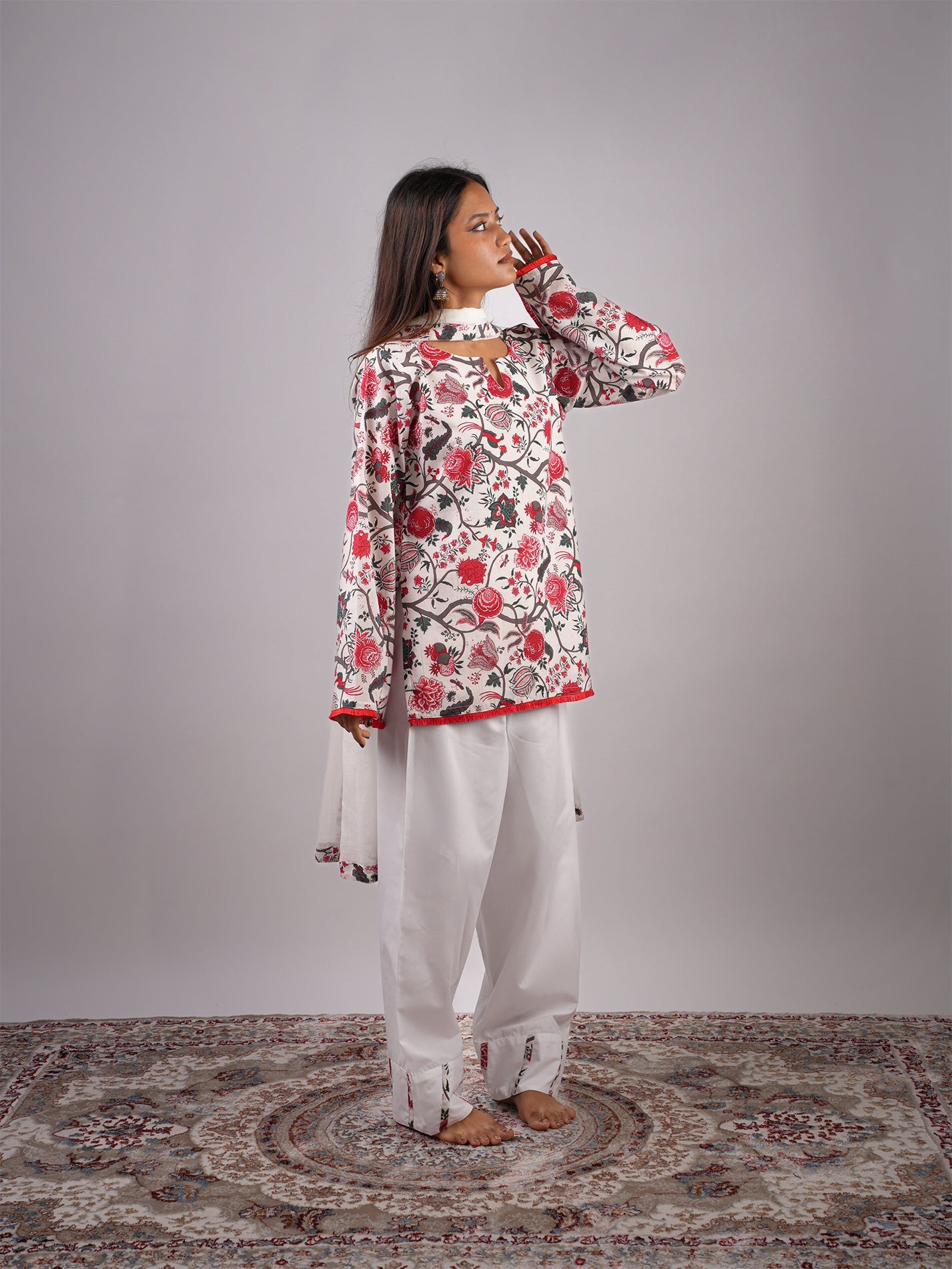 Parishad Farsi Pant Dupatta