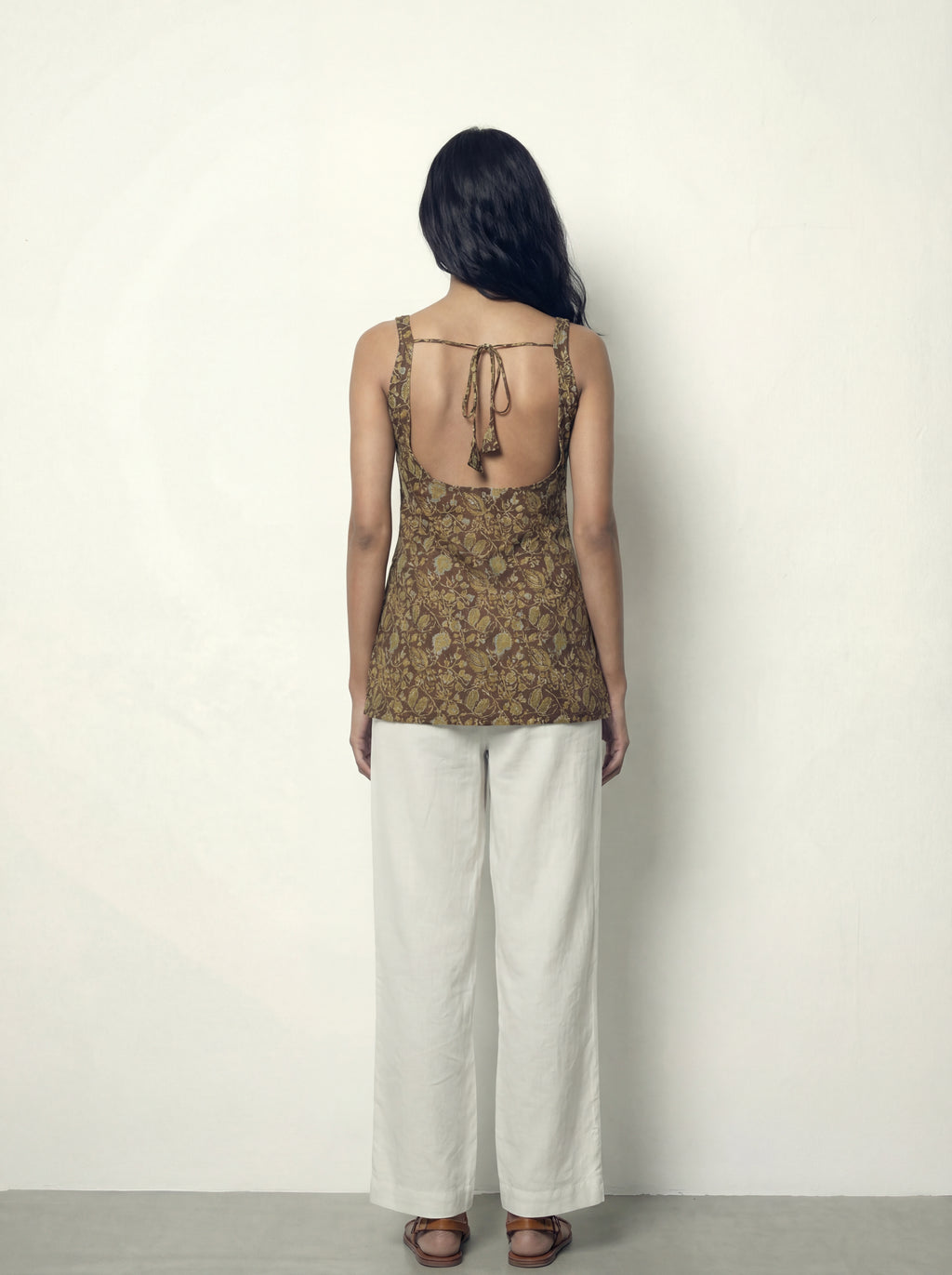 Zeel Open-Back Kurti Top