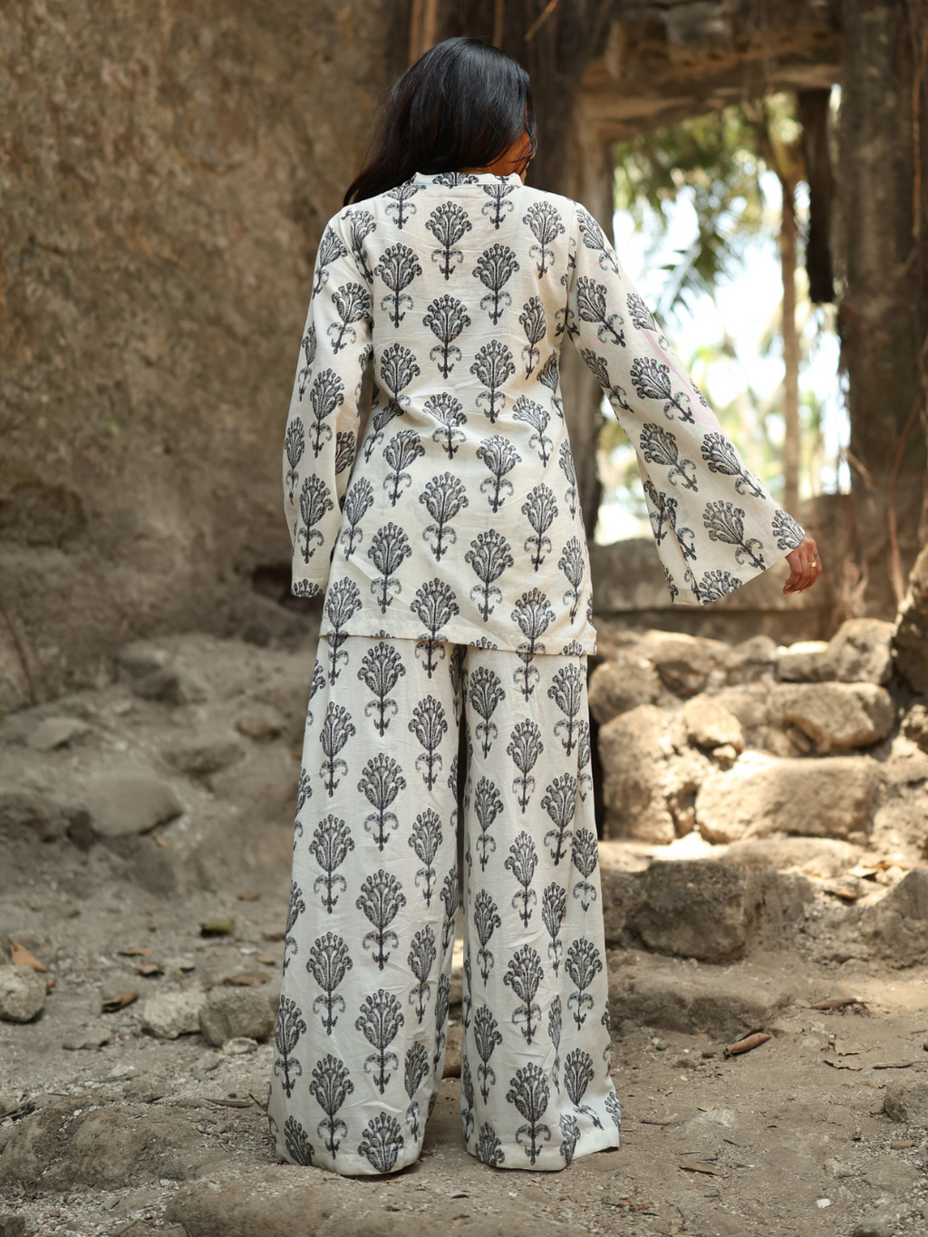 Yamini Cord