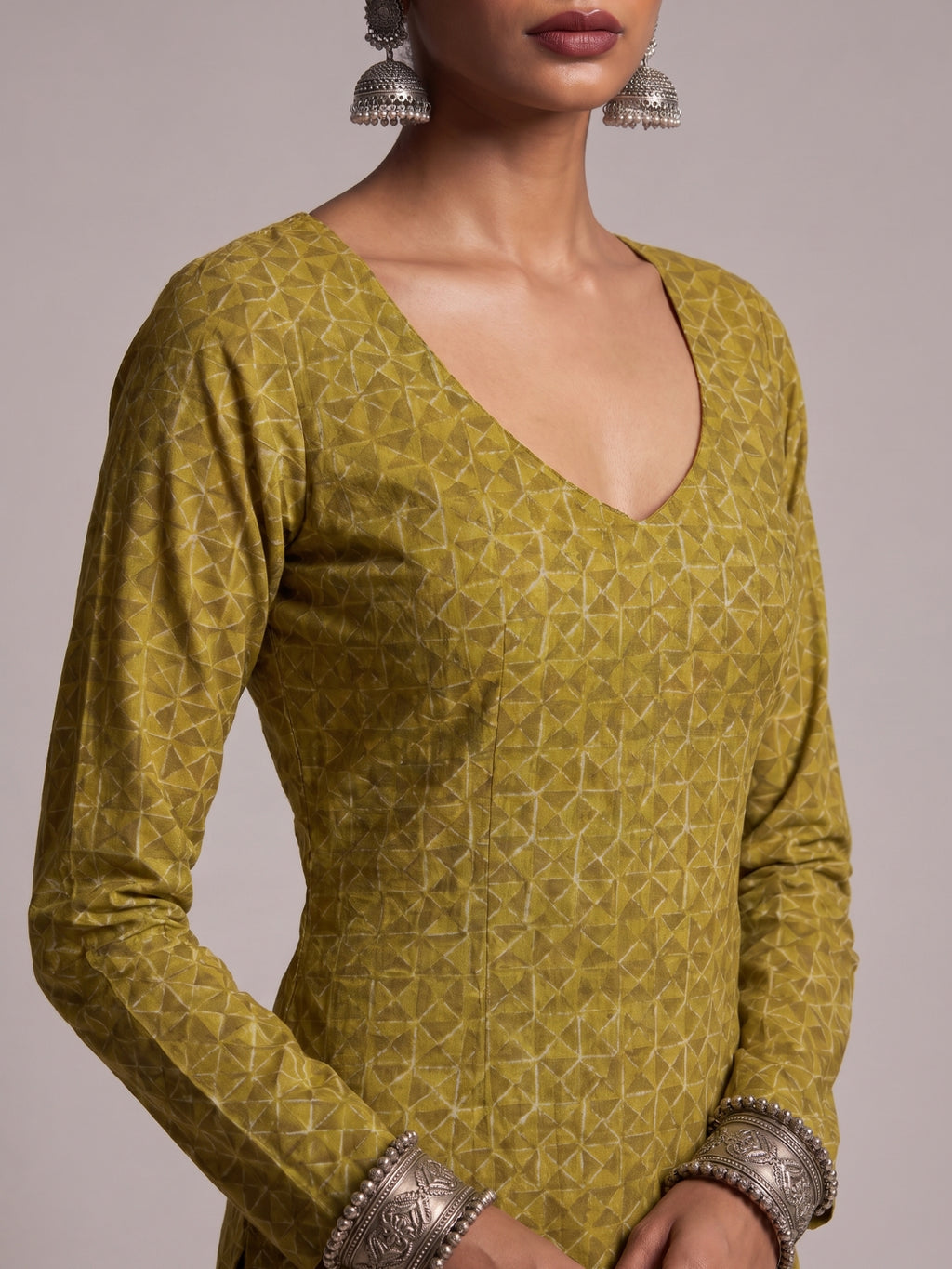 Alaya Sleeved Structured Kurti Top