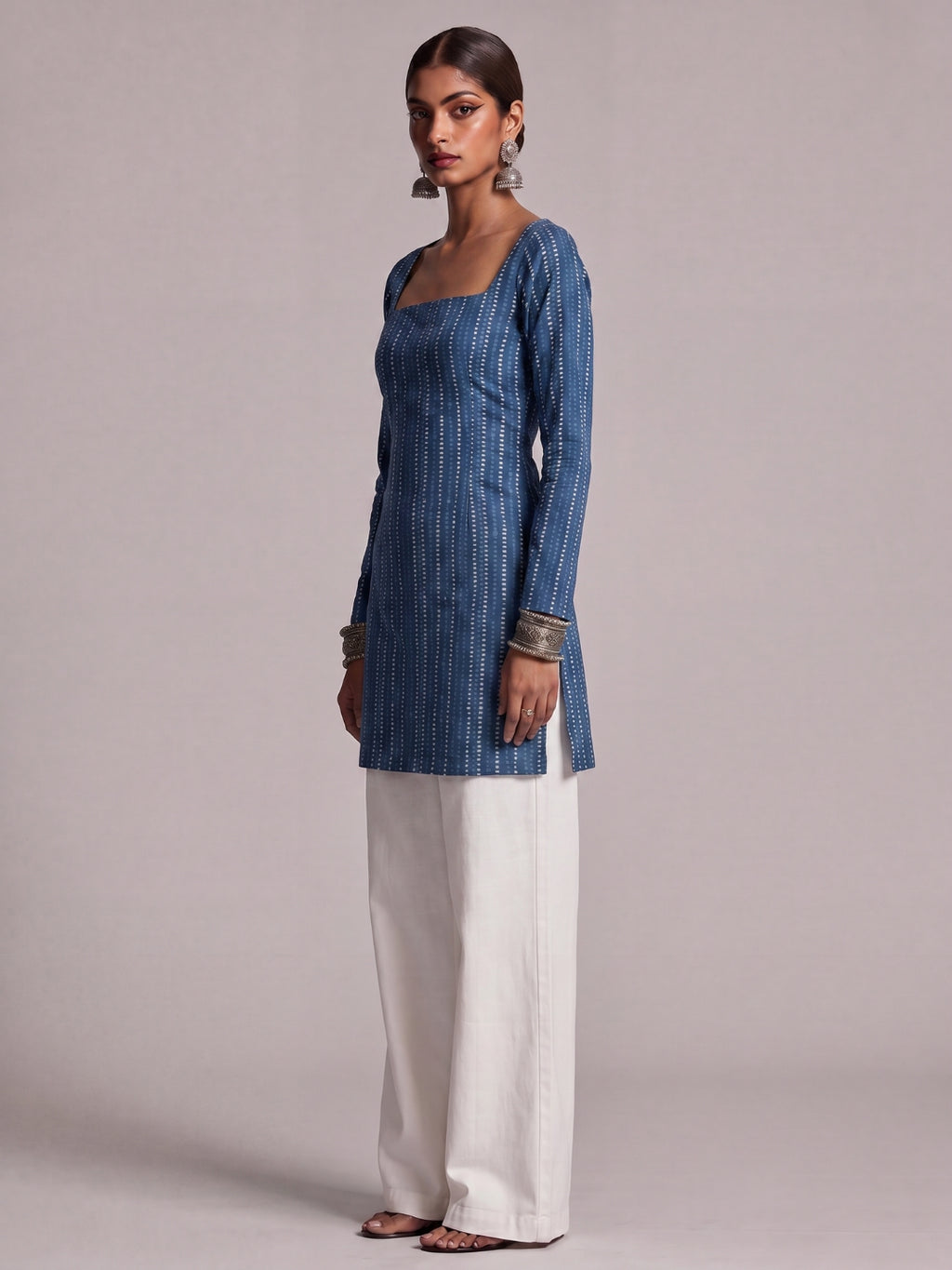 Ishita Sleeved Corset Kurti Top