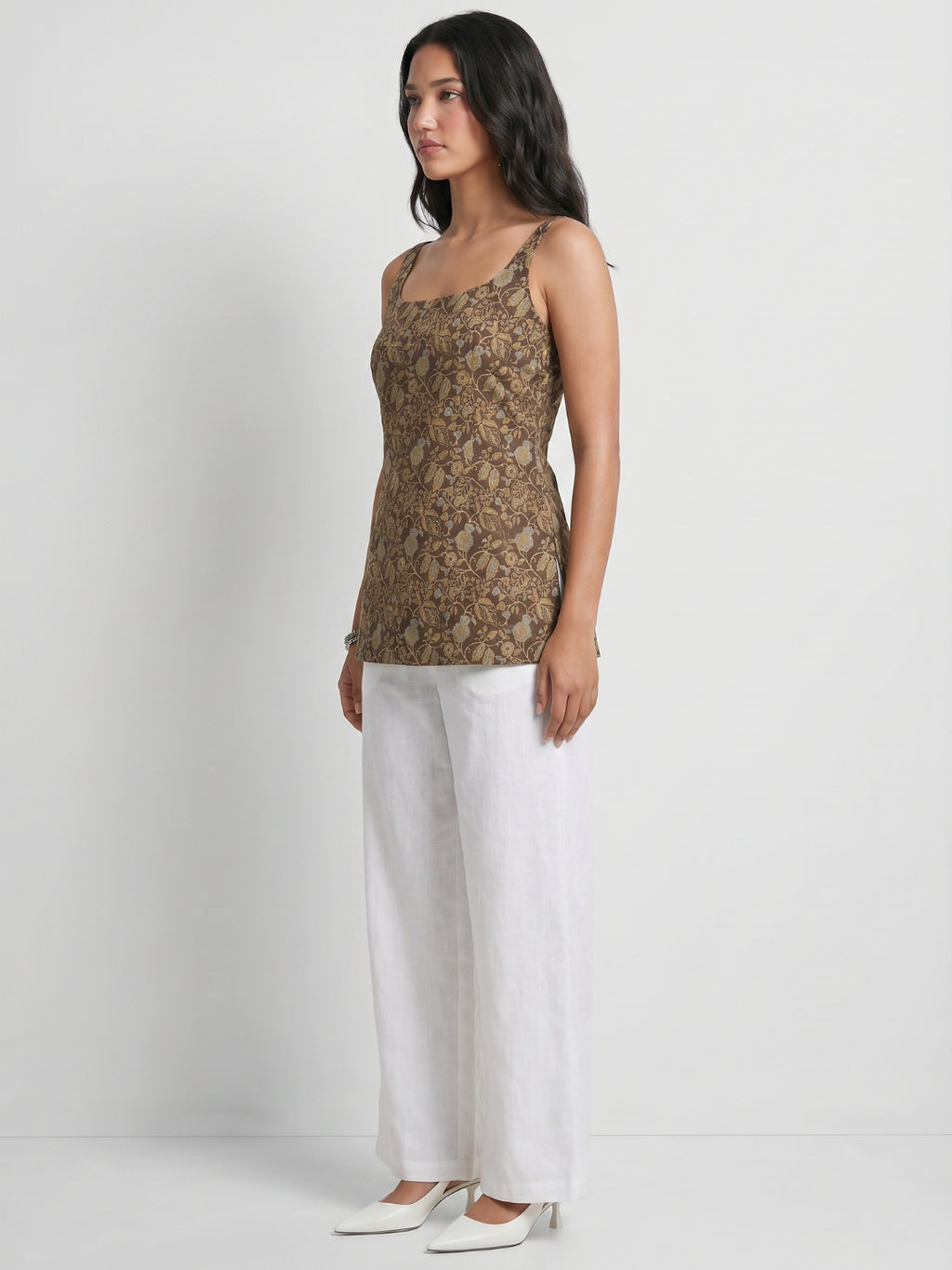 Zeel Open-Back Kurti Top