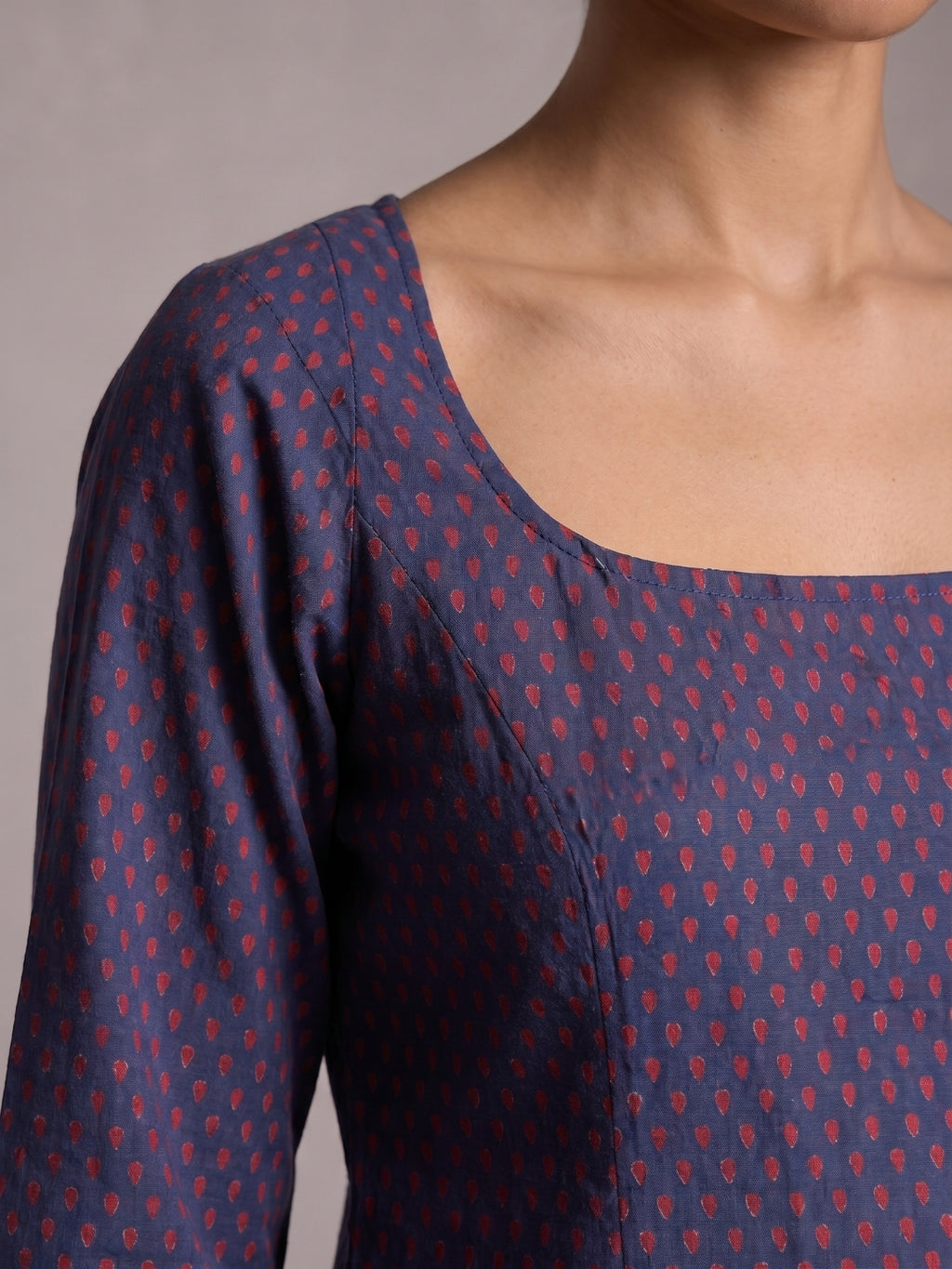 Karima Sleeved Open-Back Kurti Top