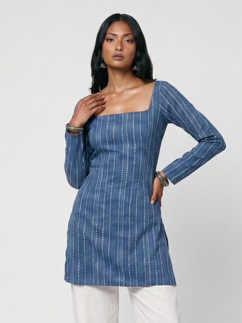 Ishita Sleeved Corset Kurti Top