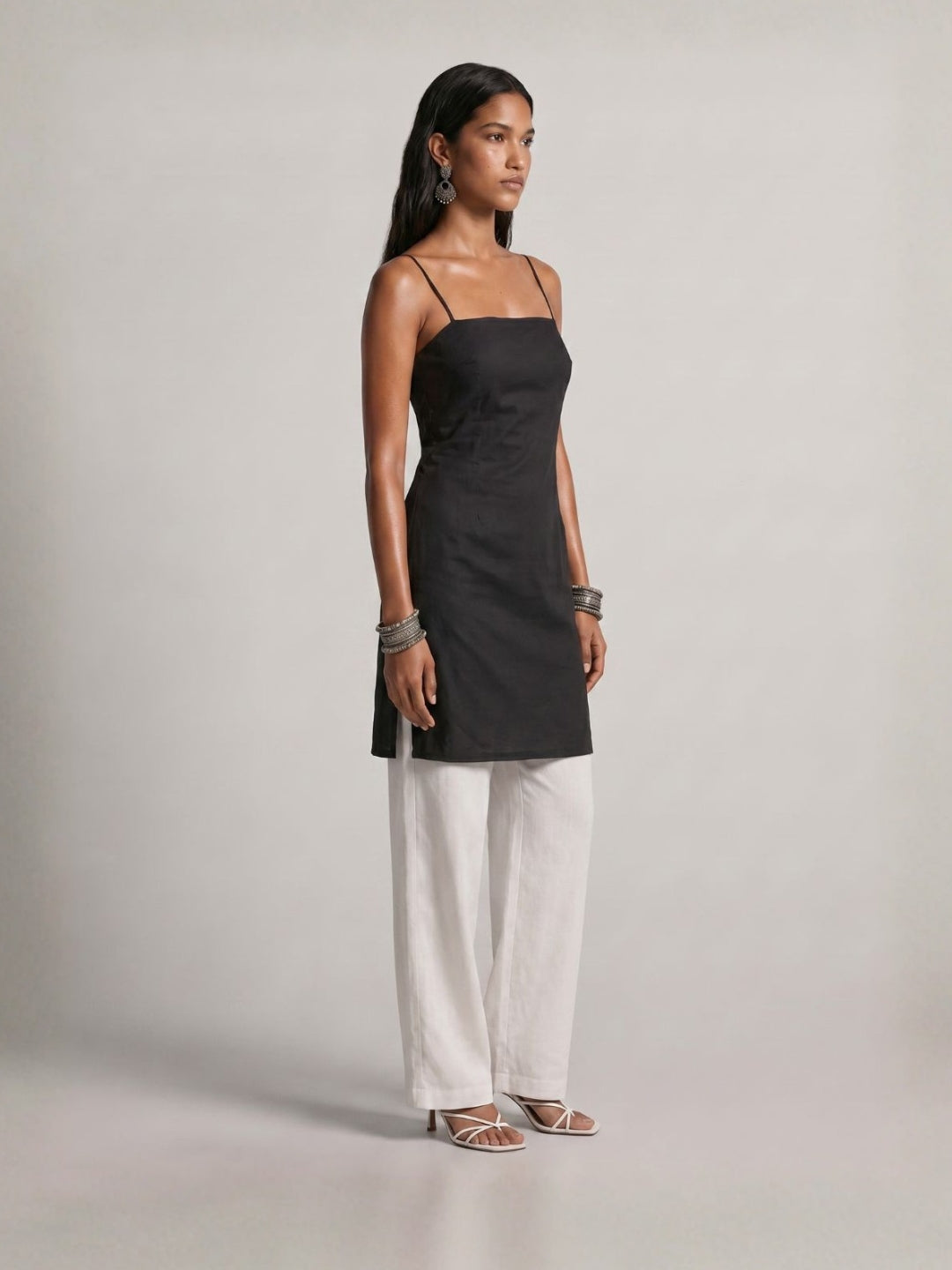 Kusmi Noodle Strap Kurti