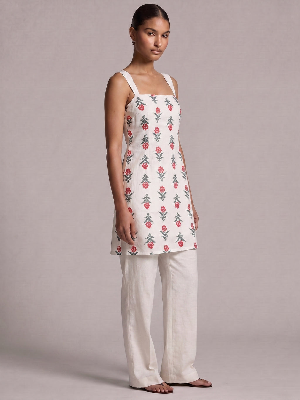 Miraya Wide Shoulder Strap Structured Kurti Top