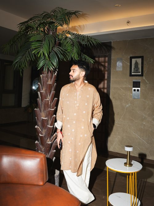 Tajdaar Inverted Sleeves Long Structured Kurti Top