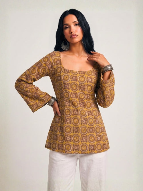 Tarini Sleeved Open-Back Kurti Top