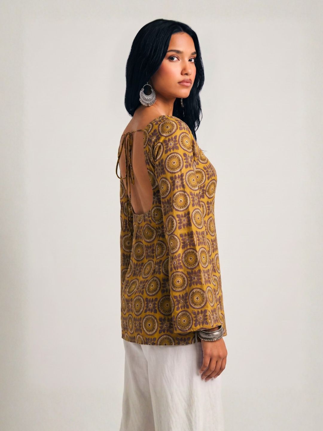 Tarini Sleeved Open-Back Kurti Top
